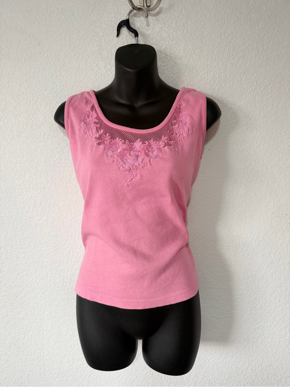 🌸 90s Dollete Baby Pink Forenza Tank Top 🌸